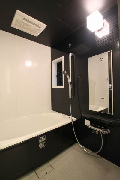 バス・シャワールーム　追炊き・浴室乾燥機付バス