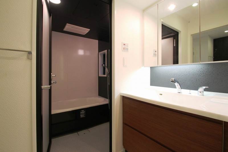 洗面設備　独立洗面台