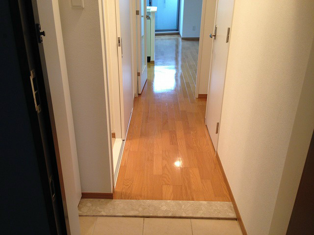 玄関　※イメージ