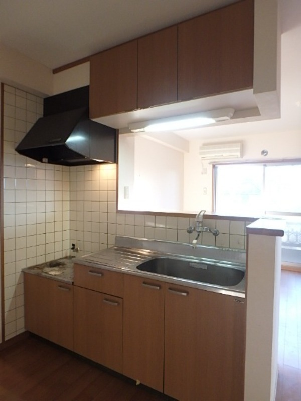 キッチン　図面と現状に相違がある場合には現状を優先