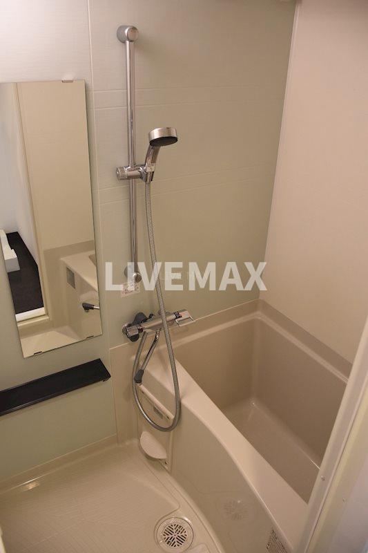 バス・シャワールーム　反転タイプ