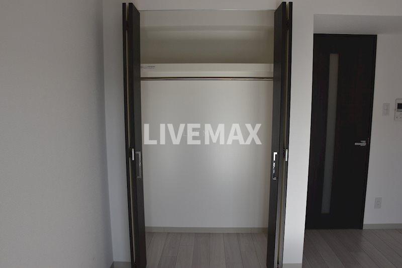 収納　反転タイプ