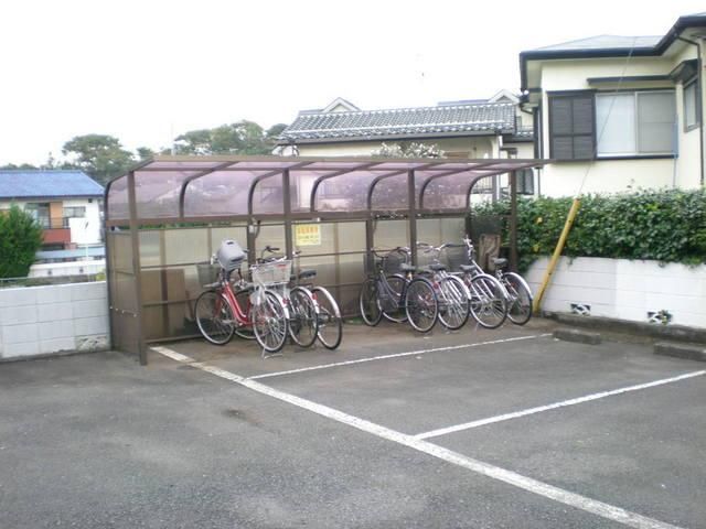 その他共有部分　★屋根付駐輪場★