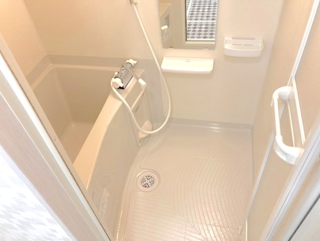 バス・シャワールーム　浴室