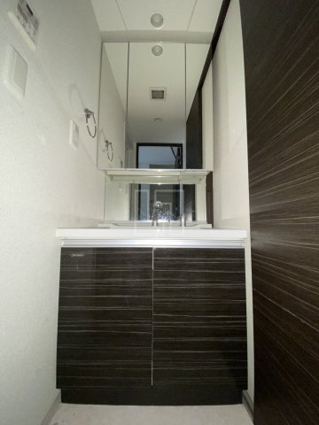 洗面設備　プレサンス立売堀アーバンスタイル　独立洗面台