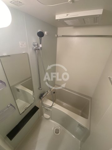 バス・シャワールーム　ソルテラスNAMBAフロント　風呂