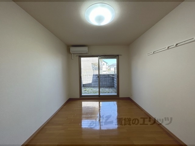 居室・リビング　居室