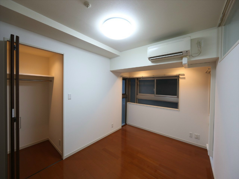 収納　洋室6.6帖　ウォークインクローゼット（収納充実してます）