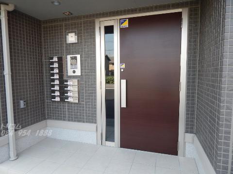 セキュリティ　オートロック完備