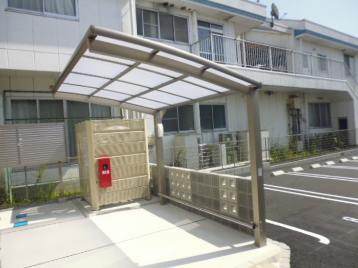 その他共有部分　駐輪場に自転車も停められます♪