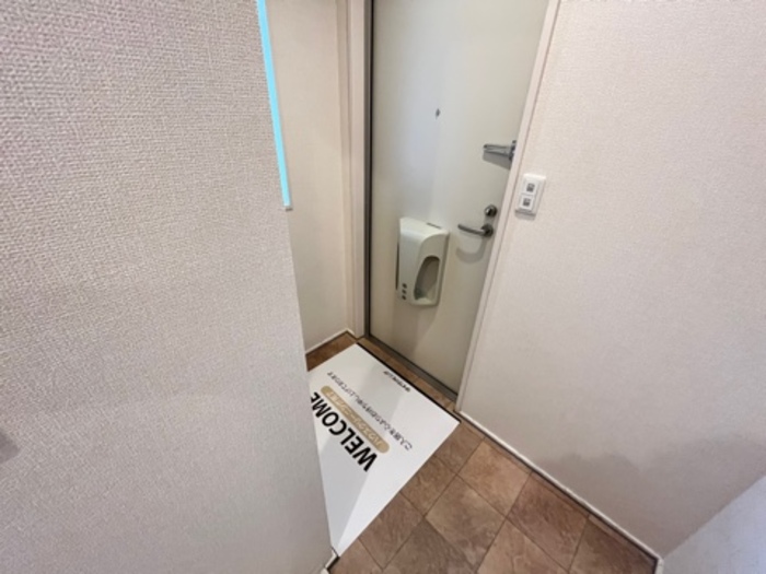 玄関　シューズボックス付きの玄関です☆