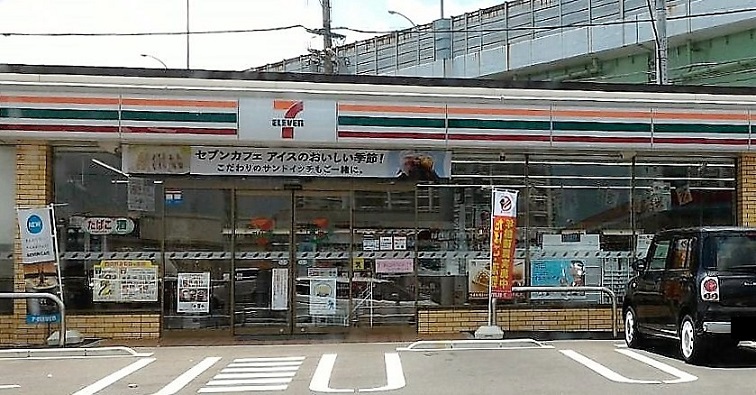 コンビニ　【セブンイレブン小倉東篠崎２丁目店】（コンビニ）まで341m