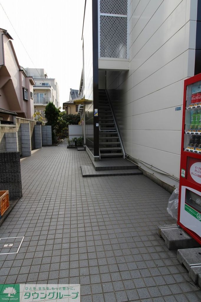 エントランス　エントランス