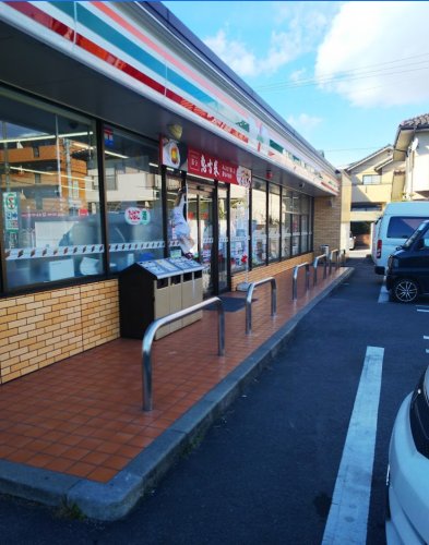 コンビニ　セブンイレブン 尾張旭白鳳町店（コンビニ）まで297m