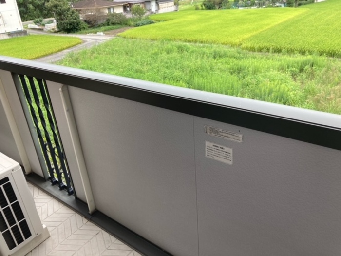バルコニー　バルコニー