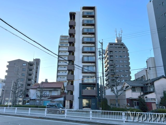 建物外観　落ち着いた雰囲気の外観です