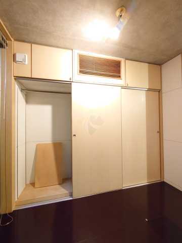 収納　エルスタンザ代官山