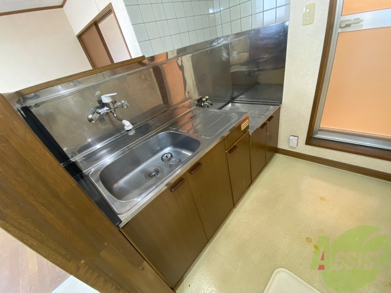 キッチン　キッチンはスペースも広々していて使いやすそうですよ！