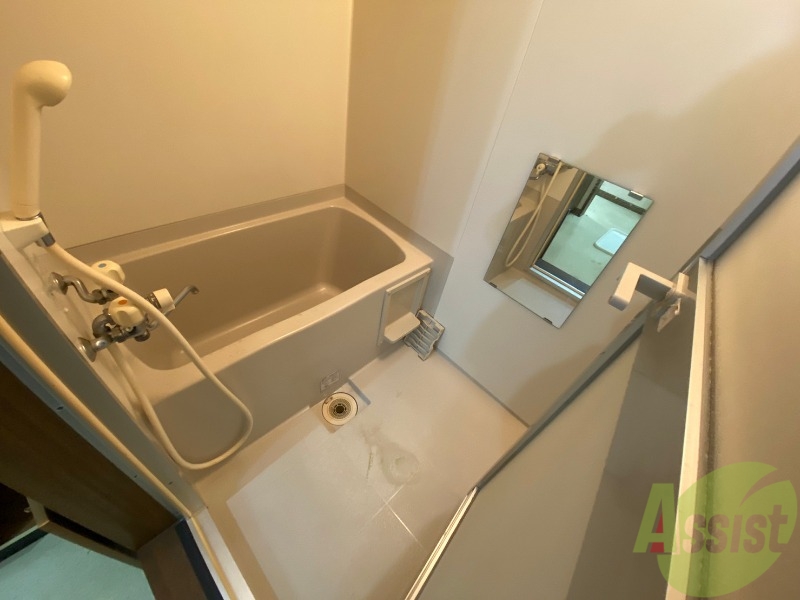 バス・シャワールーム　お風呂です！一日の疲れを癒してくださいね！