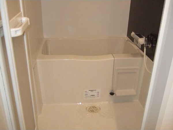 バス・シャワールーム　きれいなお風呂で快適バスタイム♪