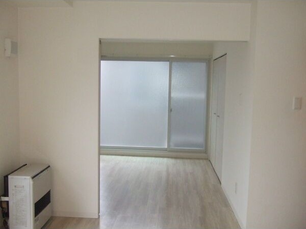 居室・リビング　キレイなお部屋です！