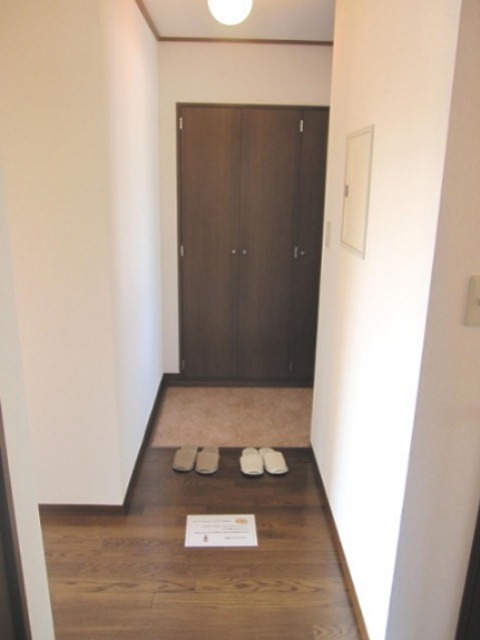 玄関　現況優先