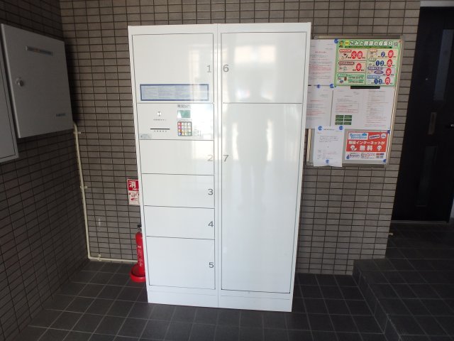セキュリティ　宅配ボックス完備