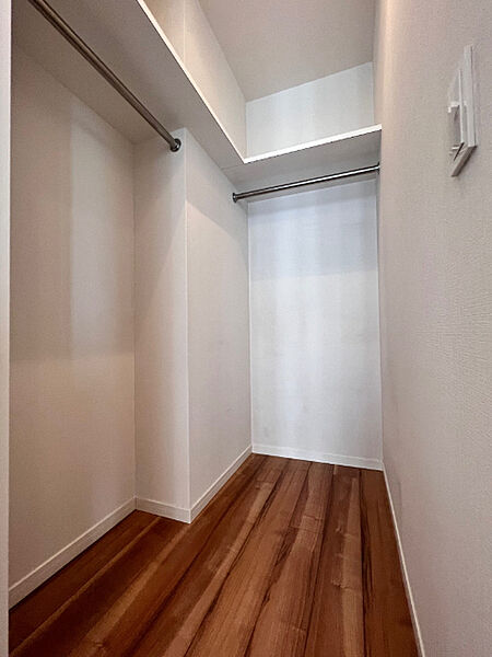 収納　※別部屋の参考写真です。