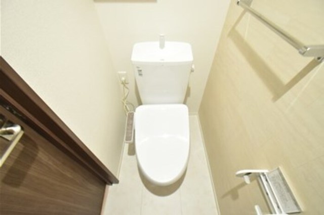 トイレ　別建物参考画像