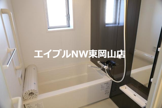 バス・シャワールーム　バス