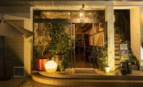 飲食店　神楽坂 AVANTI-TAKAHIRO-(アバンティ タカヒ（飲食店）まで592m