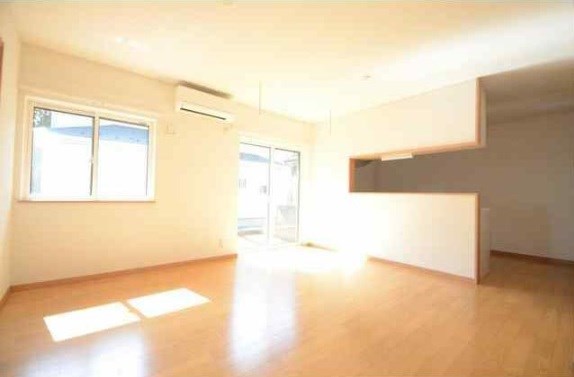 居室・リビング　開放感あふれる、ゆったりLDKで新しい生活を♪