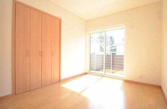 その他部屋・スペース　静かな就寝ができる２階洋室