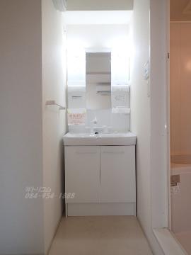 洗面設備　洗髪洗面化粧台