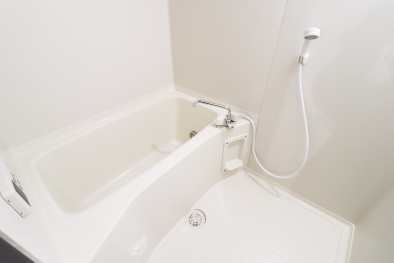 バス・シャワールーム　図面と現状に相違がある場合には現状を優先