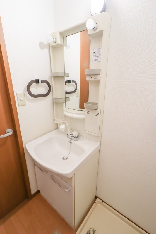 洗面設備　図面と現状に相違がある場合には現状を優先