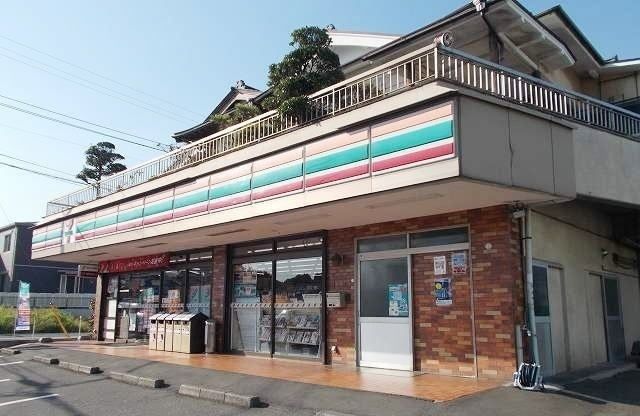 コンビニ　セブンイレブン沼津東椎路店（コンビニ）まで350m
