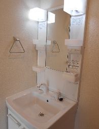 洗面設備　独立洗面台付き。　※参考写真です