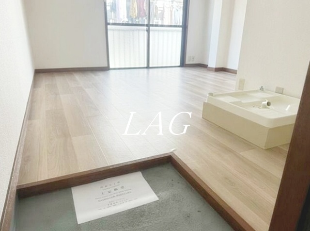 玄関　玄関です。