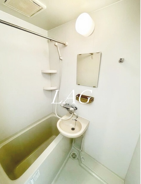 バス・シャワールーム　お風呂です。