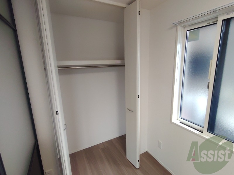 収納　収納は容量があり、棚も使いやすくなっています。