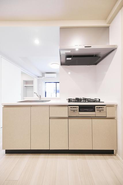 キッチン　※写真は同タイプ住戸です。