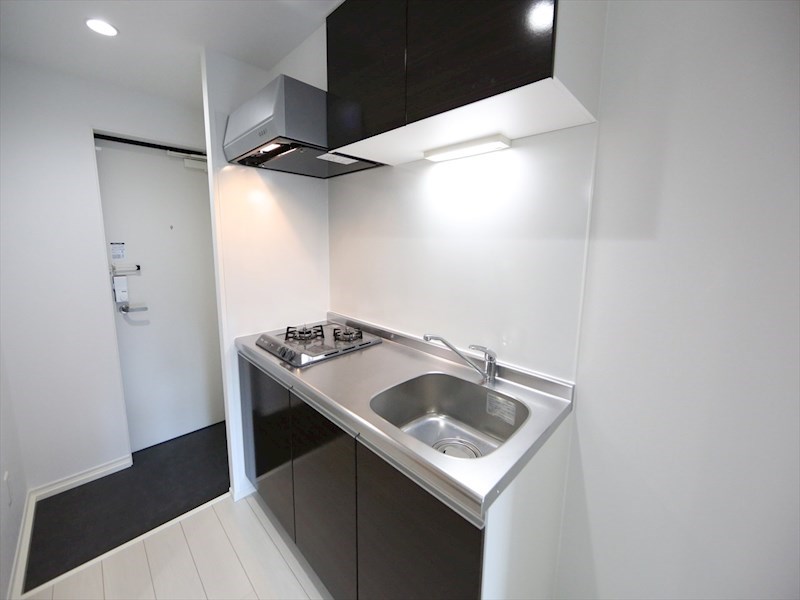 キッチン　システムキッチン（ガス2口コンロ付）