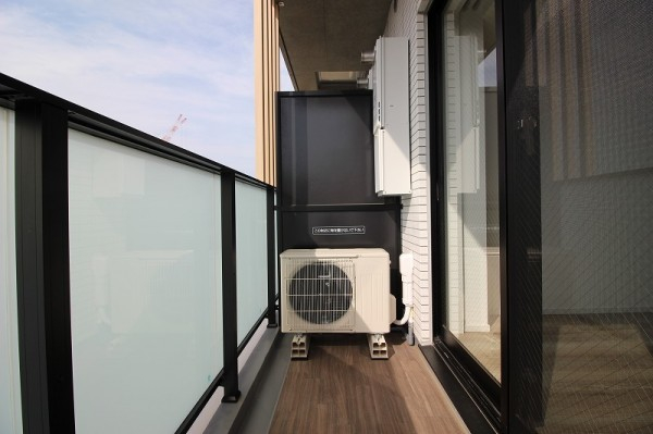 バルコニー　※別室参考写真