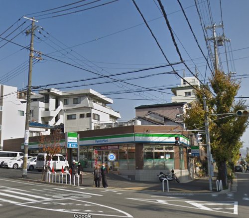 コンビニ　ファミリーマート 神戸城内通店（コンビニ）まで124m