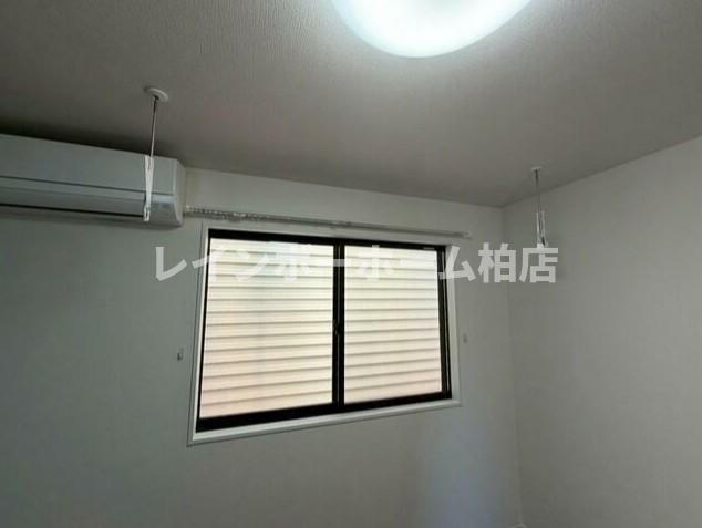 バルコニー　室内物干しです