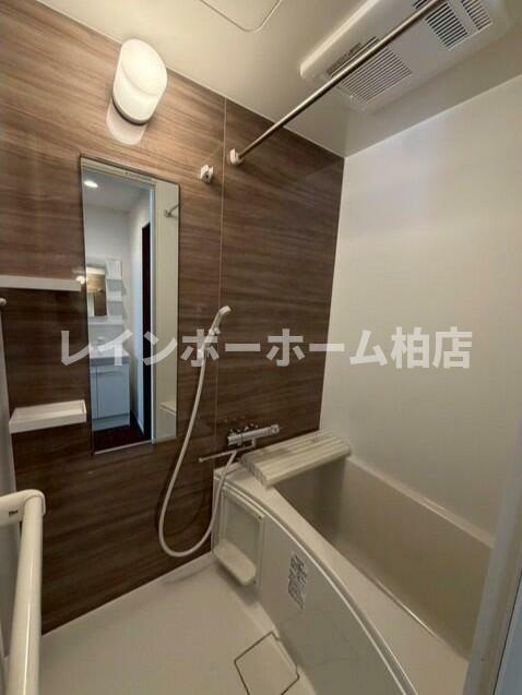 バス・シャワールーム　きれいなお風呂です