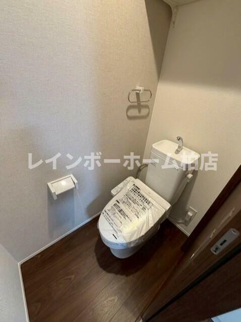 トイレ　落ち着いたトイレです