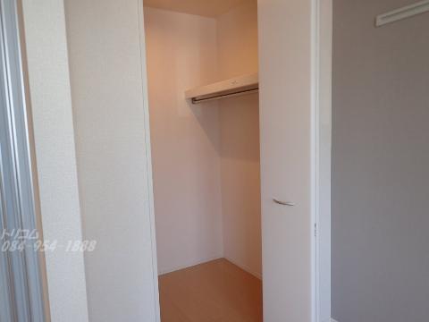 収納　ウォークインクローゼット（イメージ）