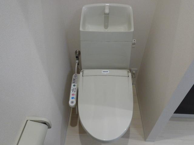 トイレ　シャワー付トイレ